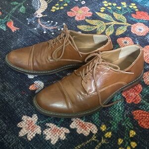 Dexter Comfort Oxford style shoes